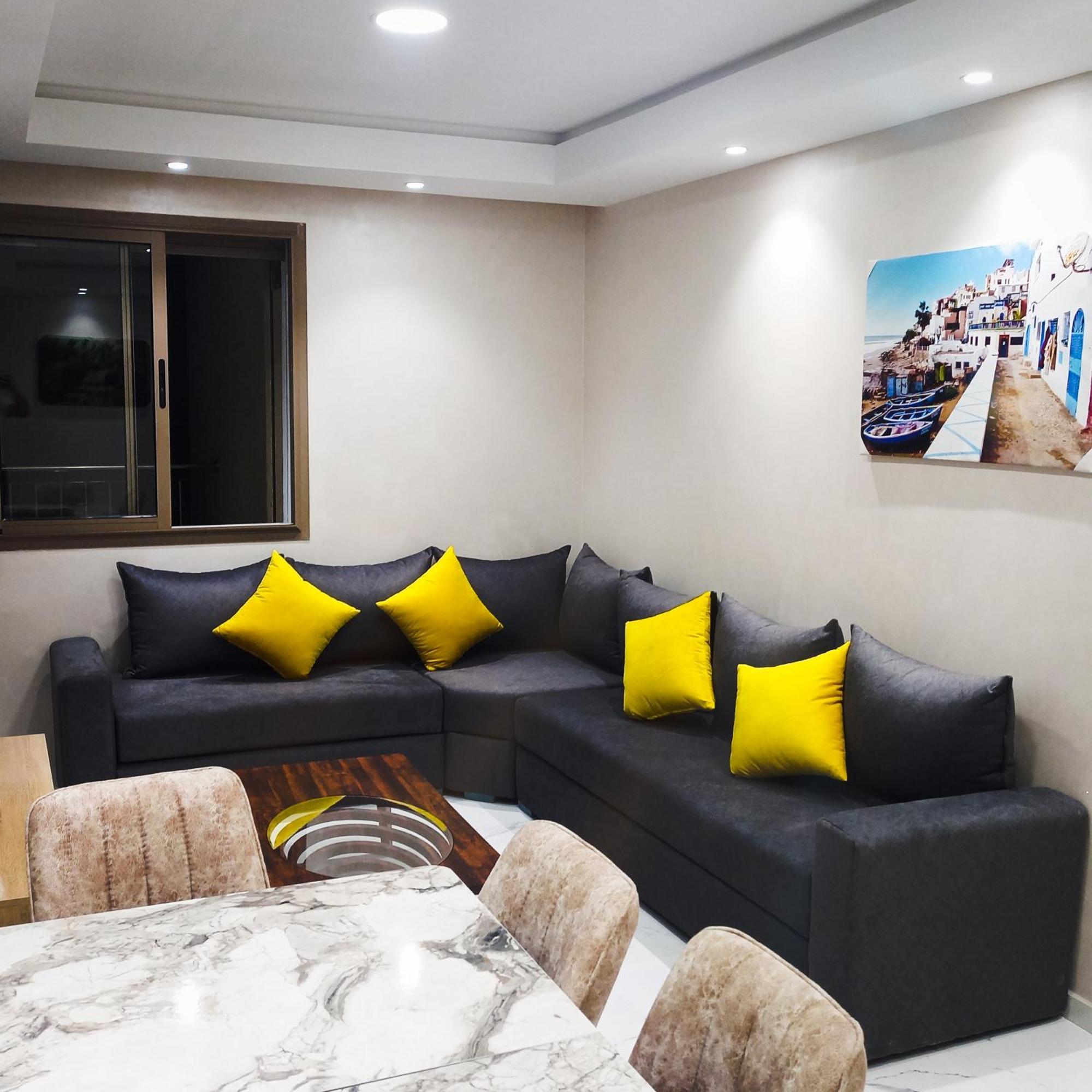 Super Apartement Totalement Neuf Et Climatise A Cote Du Centre Commercial Marjane M2 Tangier Exterior photo
